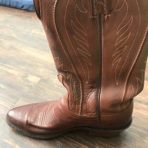 Lucchese Women's Tan Burnished Ranch Hand Boots